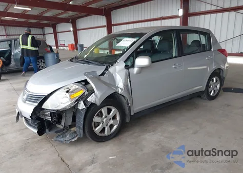 2007 Nissan Versa 1.8Sl z USA, uszkodzony, nr VIN 3N1BC13E37L385504
